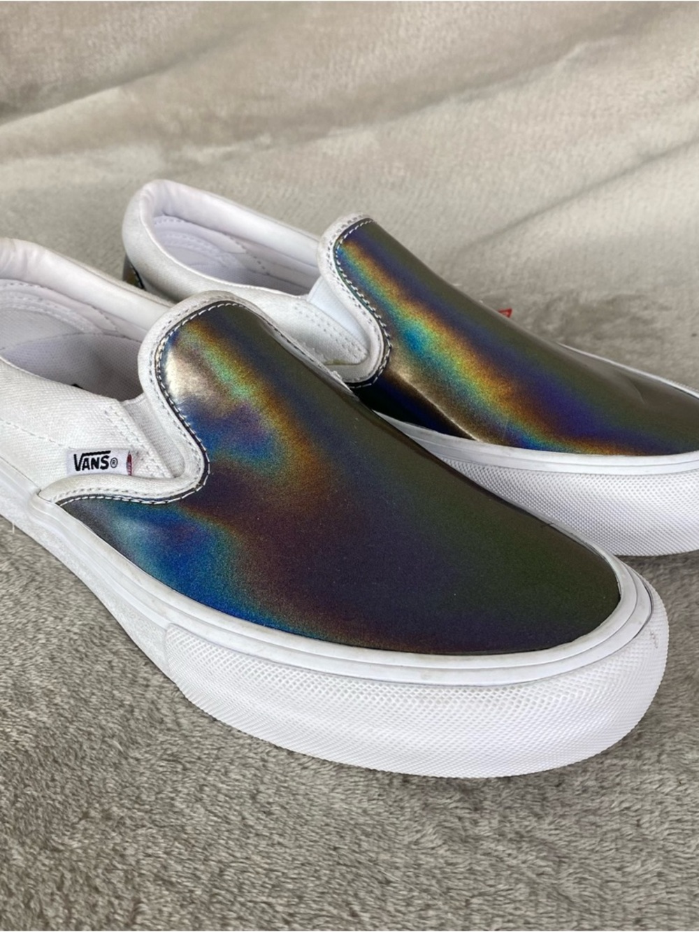 Vans Slip-On Pro Shoes Men 7.5 Women 9 White Iridescent Skate Sneakers NEW